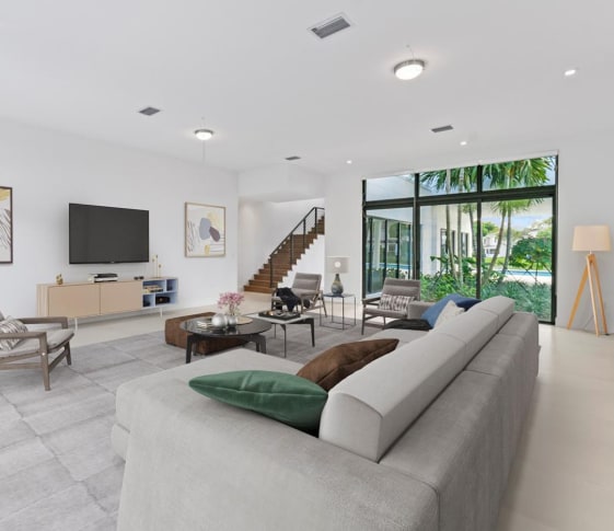 Building Photo - 16680 Botaniko Dr N