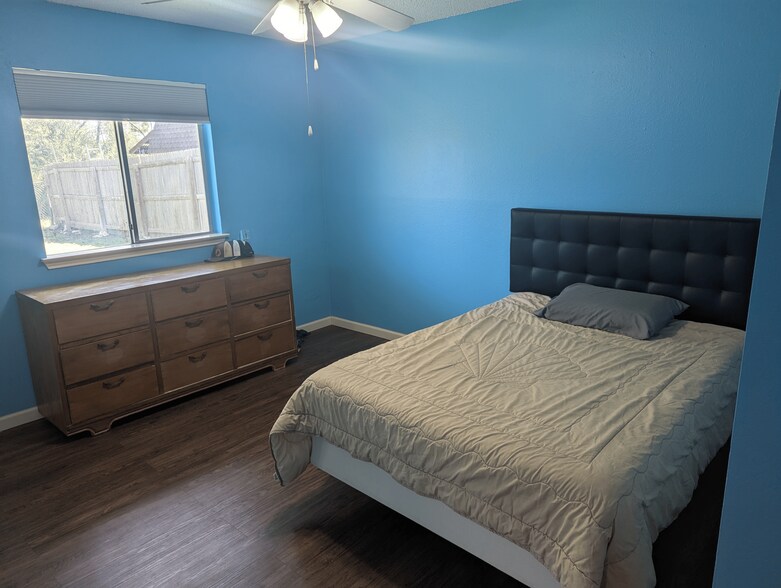 Bedroom - 11530 Casa Alto St