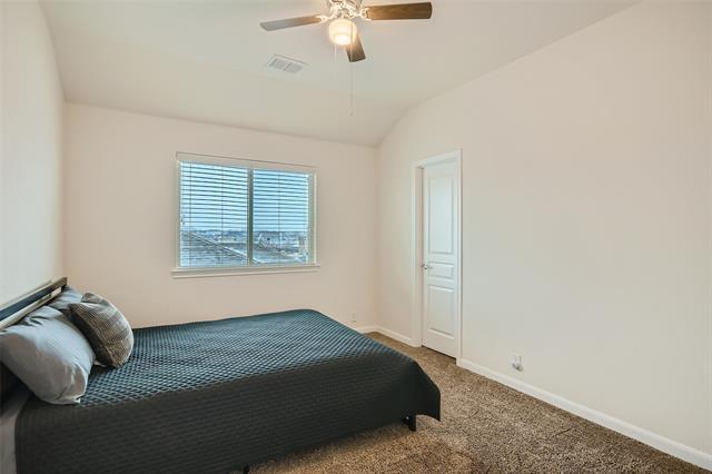 Building Photo - 805 Woodmark Dr