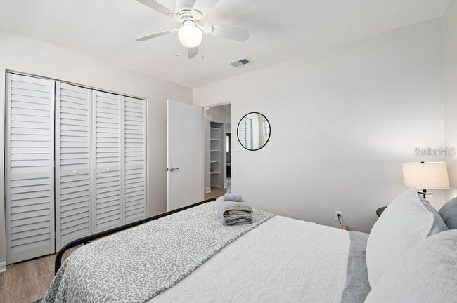 Building Photo - 2676 Martin St