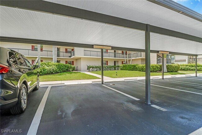 Building Photo - 14501 Aeries Way Dr