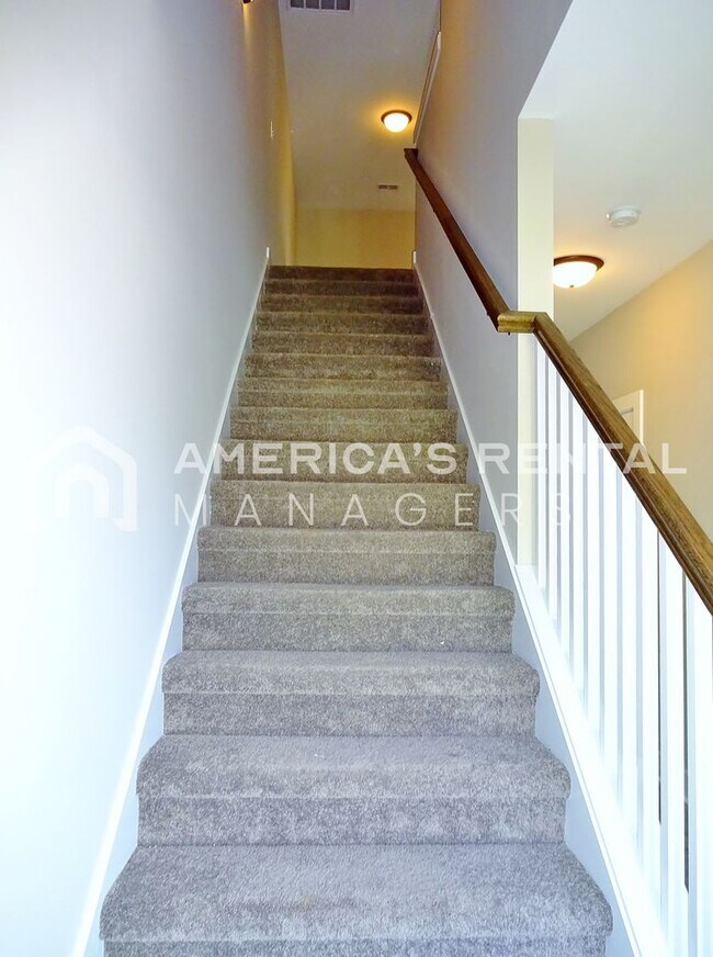 Building Photo - 4379 Shivas Way