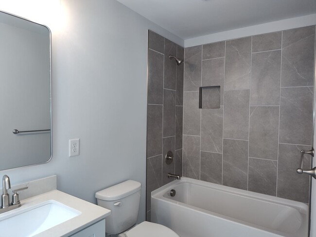 Building Photo - New Build end-unit townhome in the Druid H...