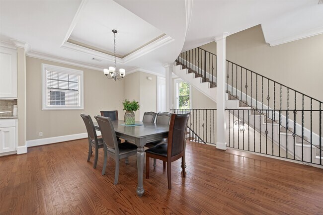 Building Photo - 105 Detering St