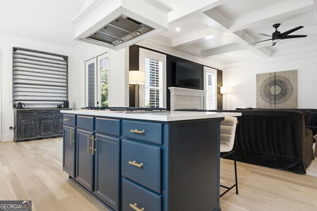 Building Photo - 5451 Autumn Flame Dr NE