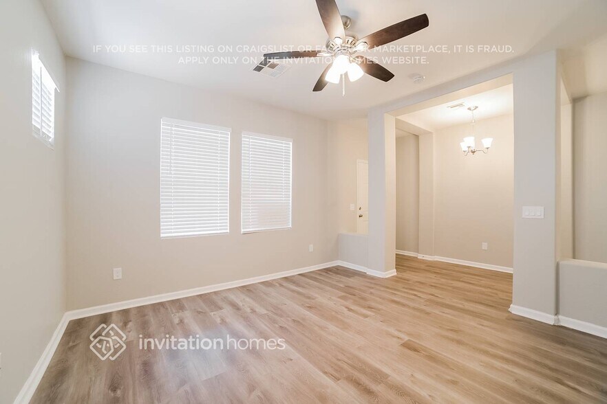 Building Photo - 7060 W Glenn Dr
