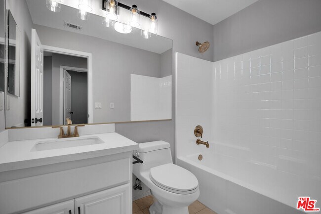 Building Photo - 24130 Tango Dr