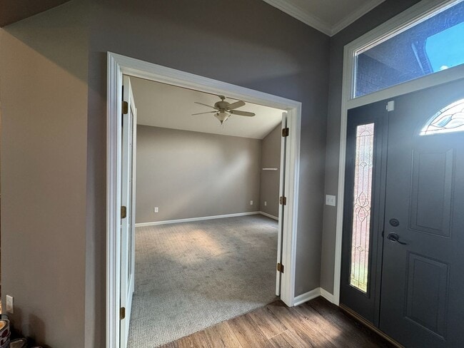 Building Photo - Beautiful 4 bedroom, 3 bath home in Macomb!