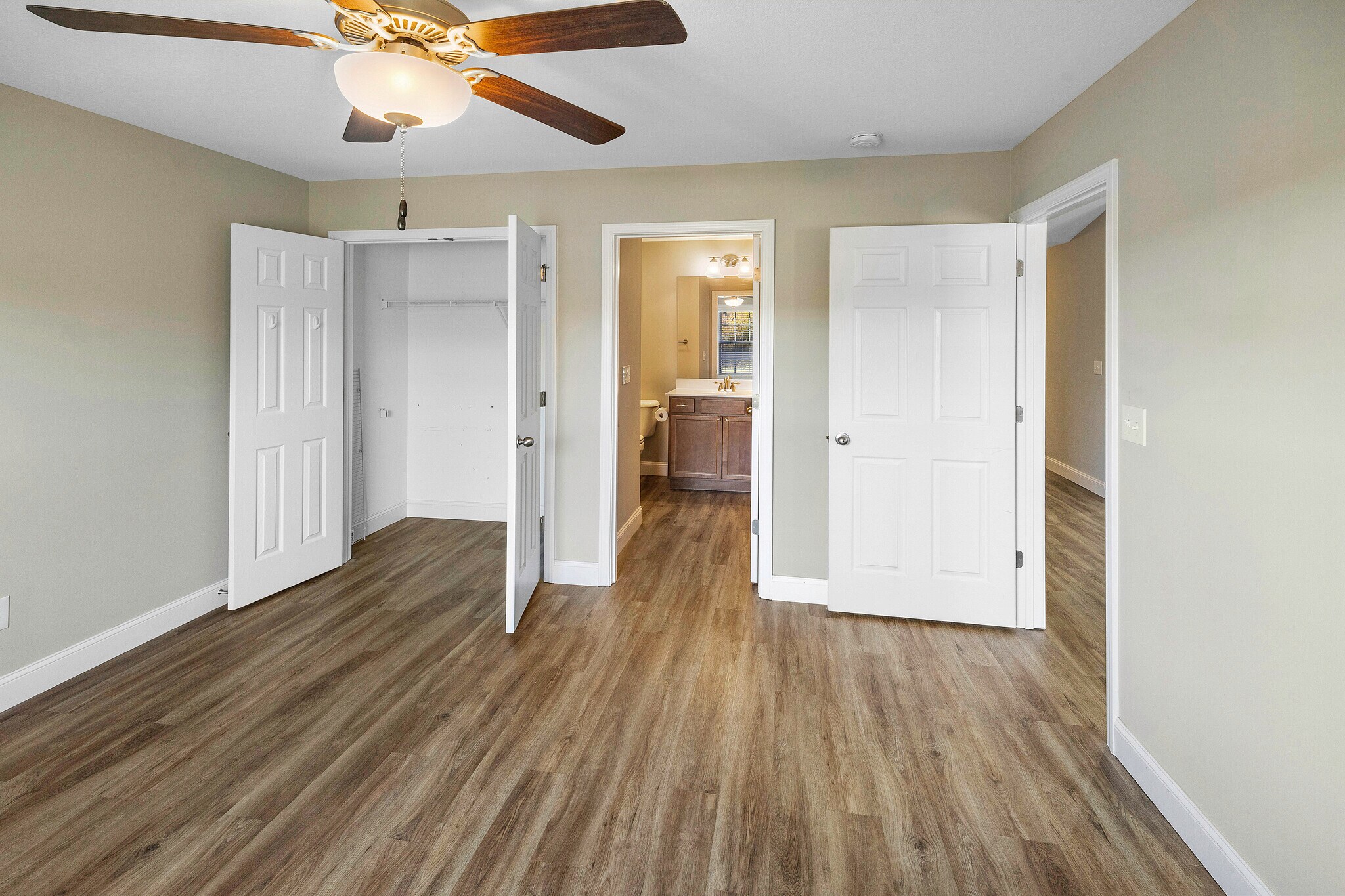 Building Photo - 5361 Dover Springs Way