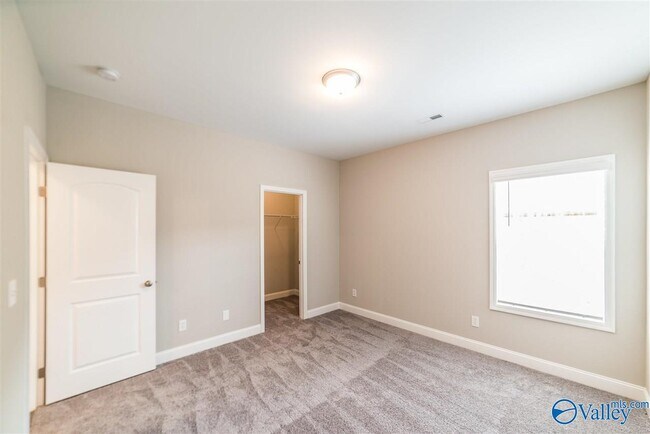 Building Photo - 3029 Crystal Creek Dr
