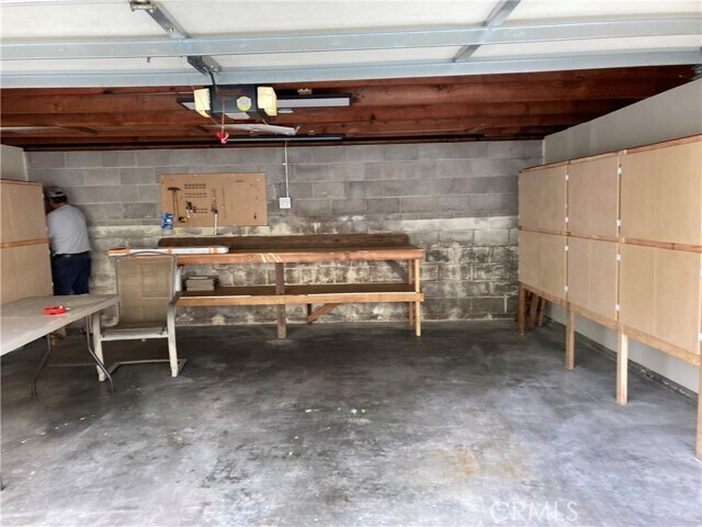 Building Photo - 201 S La Esperanza