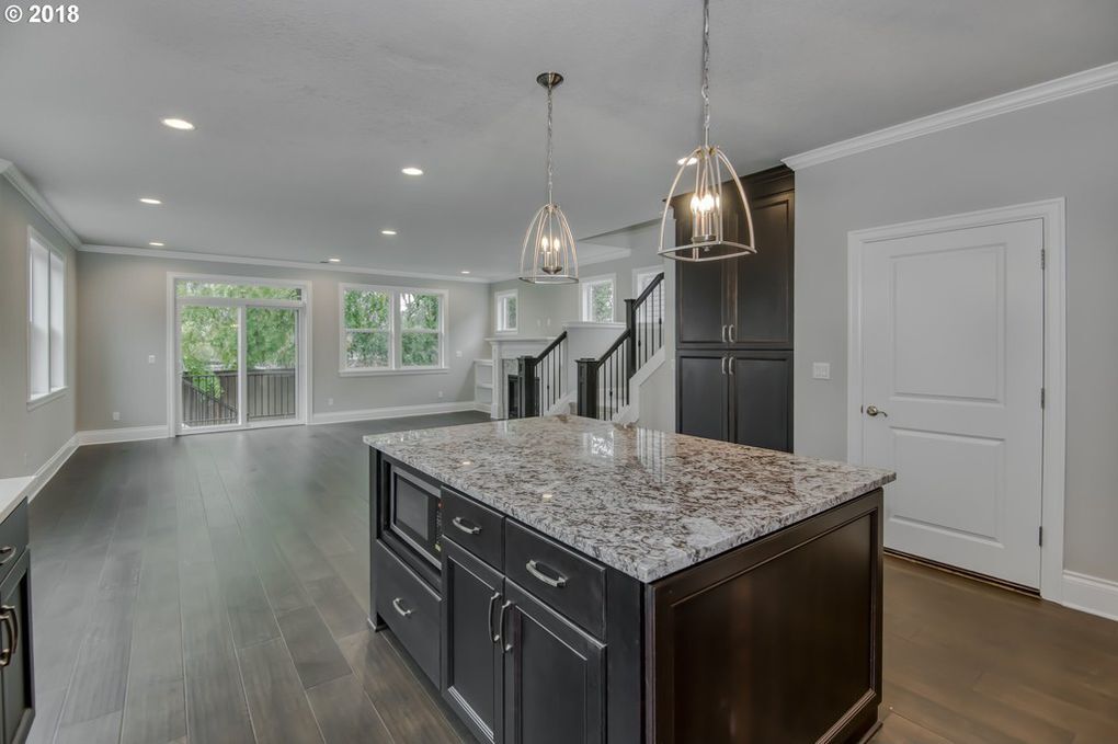 Building Photo - 3993 SE 36TH AVE