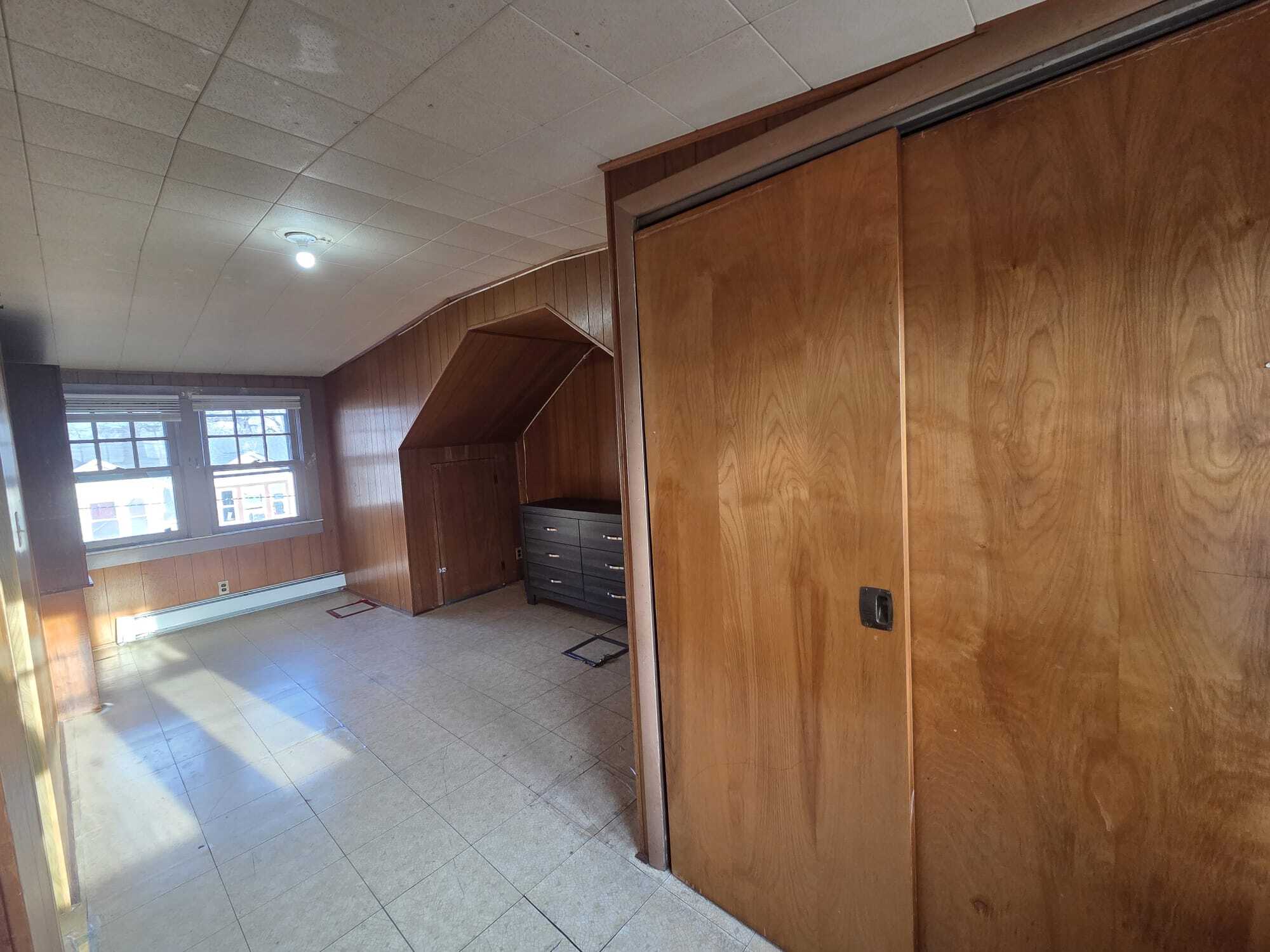 Building Photo - 301 S Logan Ave