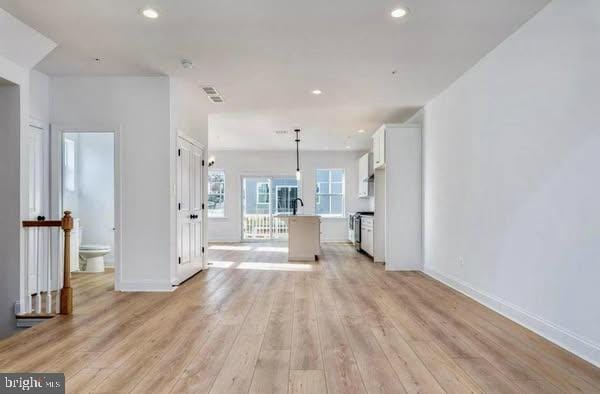 Building Photo - 434 Hurst St