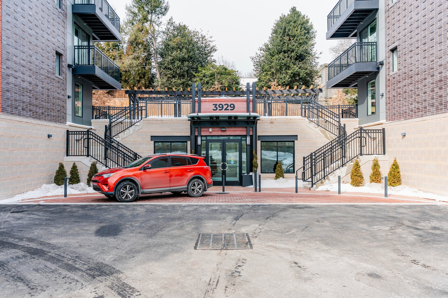 Building Photo - 3929 Landmark Ct