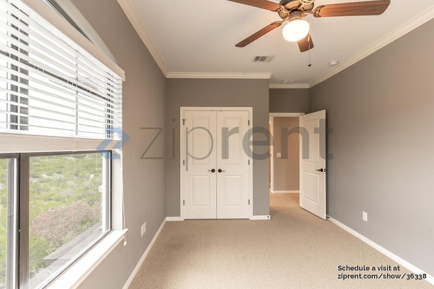 Building Photo - 4000 Ranch Road 620 N