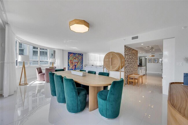 Building Photo - 10175 Collins Ave