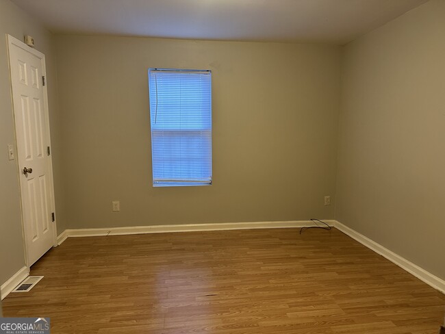 Building Photo - 1331 Colt Ridge Dr SE