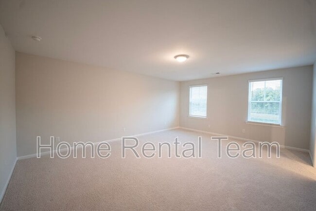 Building Photo - 46 Blues Dr