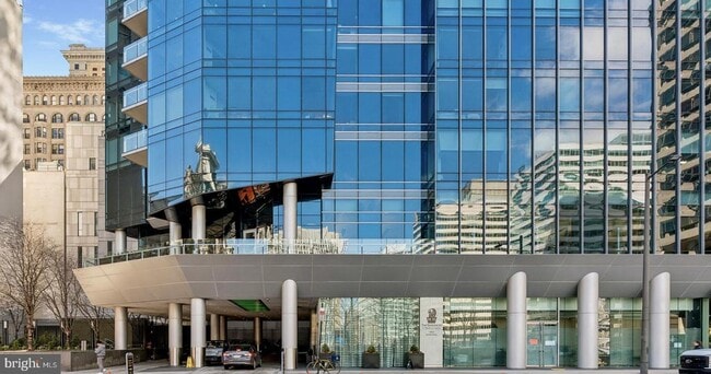 Building Photo - 1414 S Penn Square