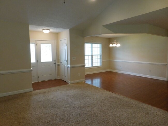 Building Photo - 408 Sweet Gum Way