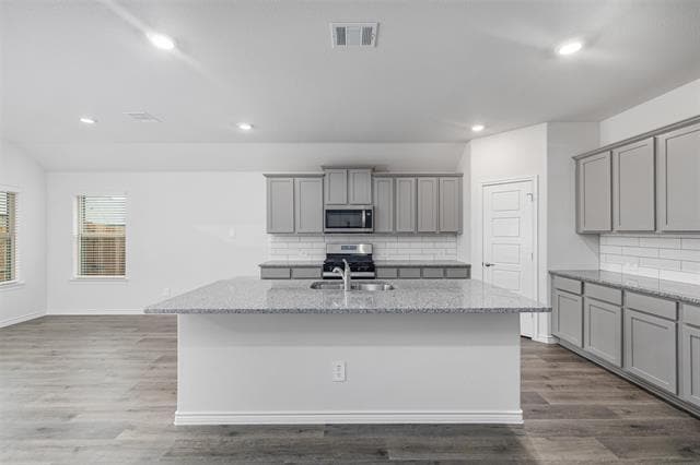 Building Photo - 10305 Rambling Brks Ln