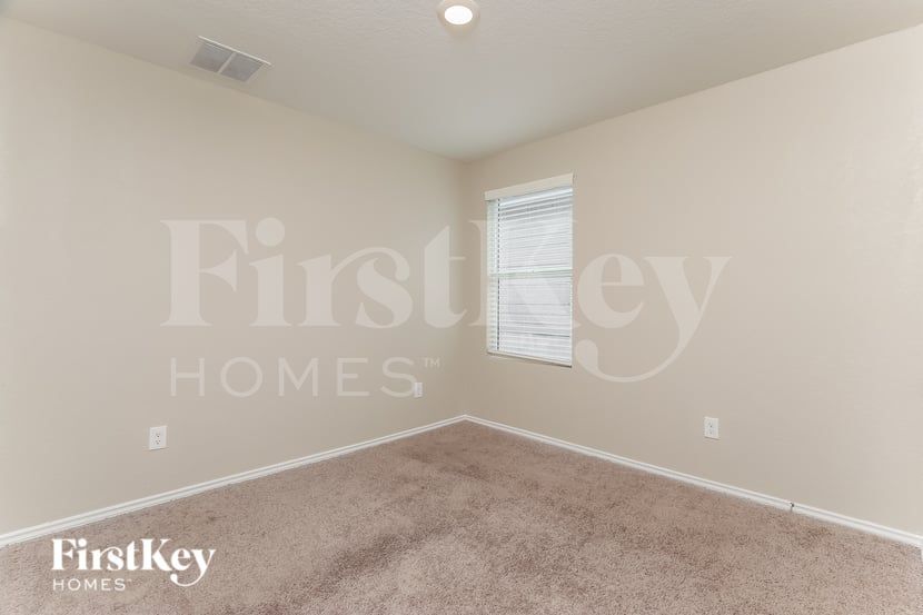 Building Photo - 5196 Fowler Crst