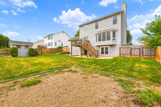 Building Photo - 5012 Joshua Dr