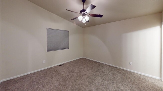 Building Photo - 3-Bed, 2-Bath single family home with an a...