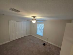 Building Photo - 5996 NW Baynard Dr