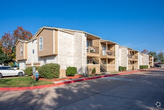 Building Photo - Meadowbrook