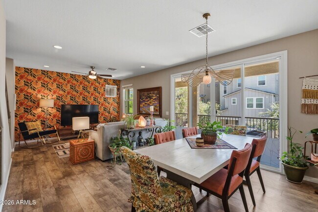 Building Photo - 674 W Flintlock Way