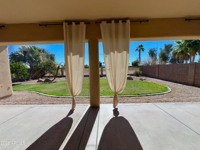 Building Photo - 14313 W Alvarado Dr