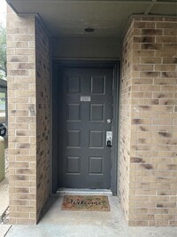 Building Photo - 8888 Tallwood Dr