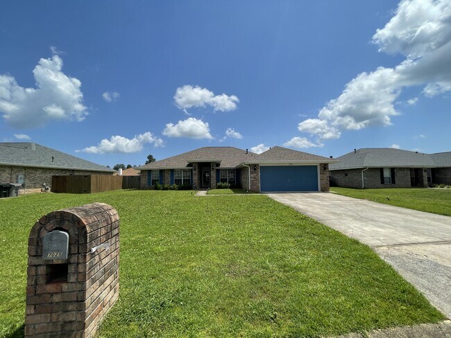 Building Photo - 7025 Boo Ln