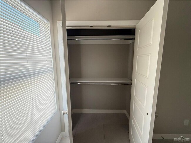 Building Photo - 3420 Golden Nugget