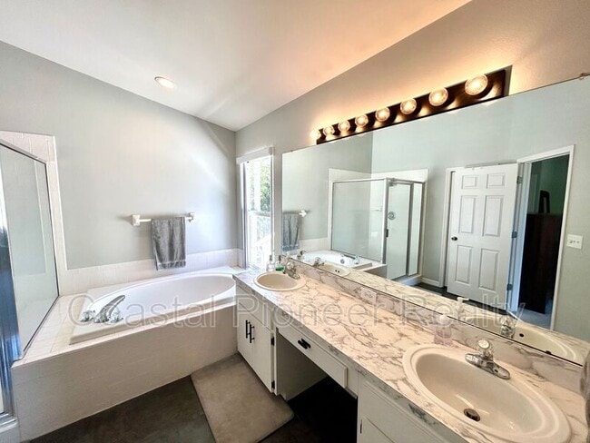 Building Photo - 8103 Stonefield Way