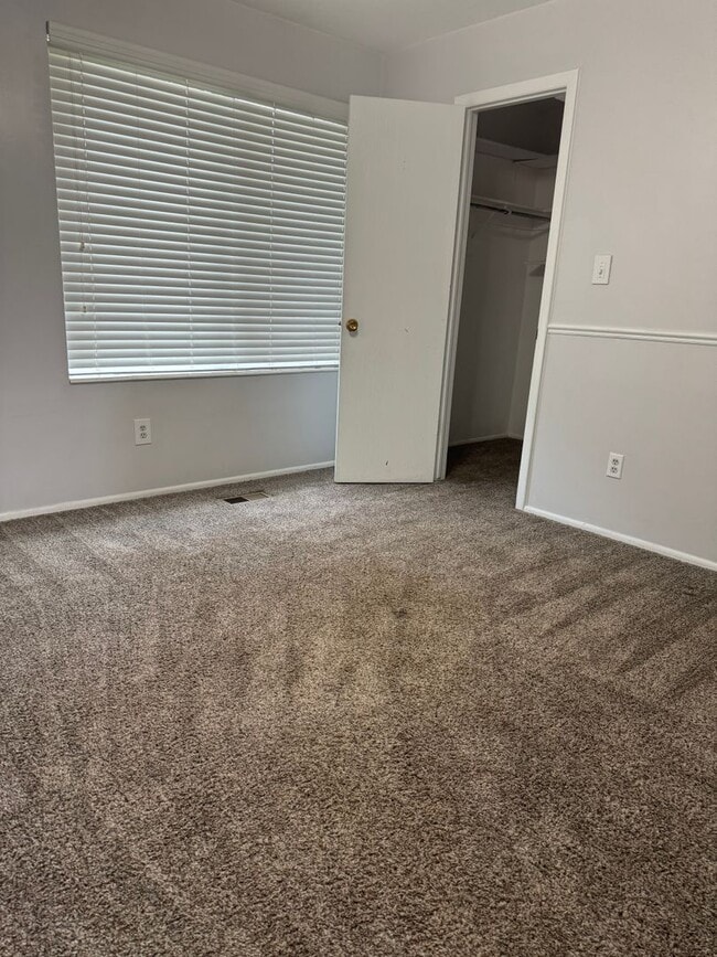 Building Photo - Beautiful Ogden Home for Rent!