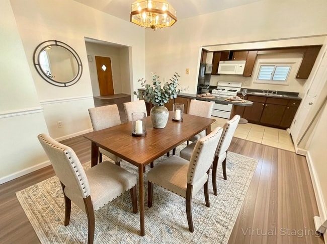 Building Photo - 2bed/1bath Single Family Home in Mt. Washington