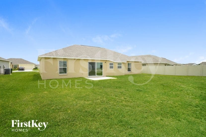 Building Photo - 444 Lanham Dr