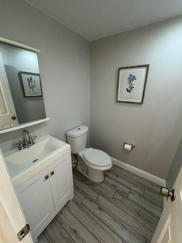 Building Photo - 127 Flanders Dr