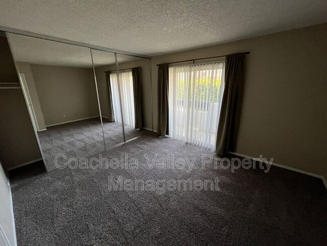 Building Photo - 1950 S Palm Canyon Dr