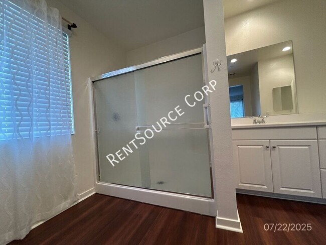 Building Photo - 45051 Marbella St