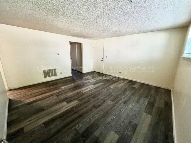 Building Photo - 9370 E Girard Ave