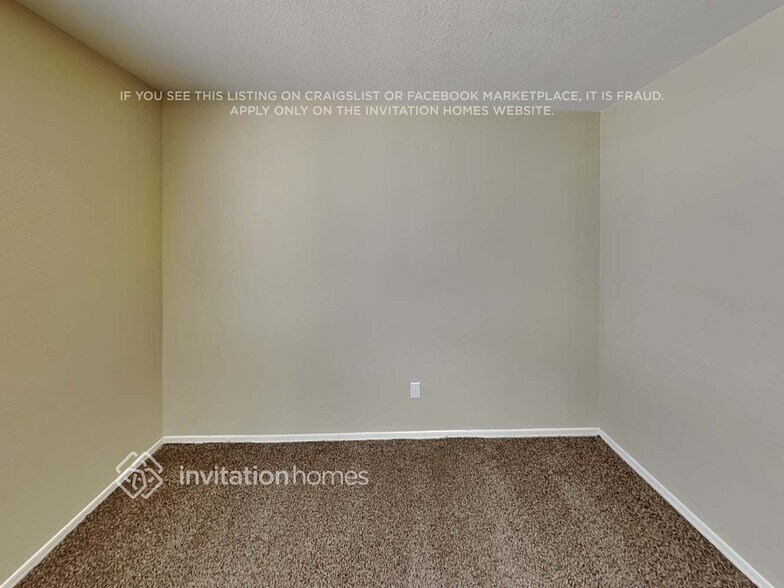 Building Photo - 866 E Mohave Ln