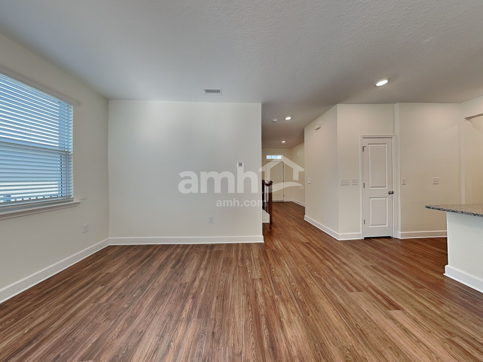 Building Photo - 5807 Hampton Creek Rd