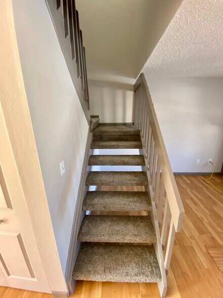 Building Photo - 9703 W Chatfield Ave