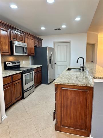 Building Photo - 8110 Toltec Ct