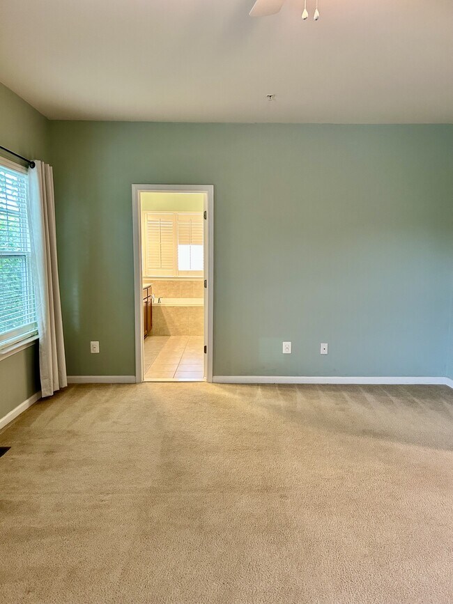 Building Photo - 43973 Swift Fox Dr