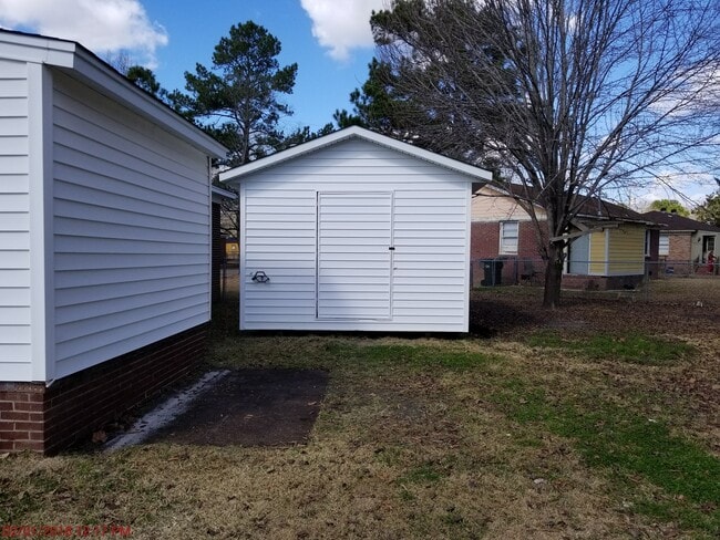 Building Photo - Great Home in Blouder Bluff